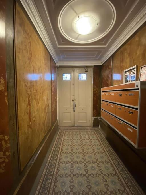 Charming Flat In Montmartre - Imhost Apartment Paris Exterior photo